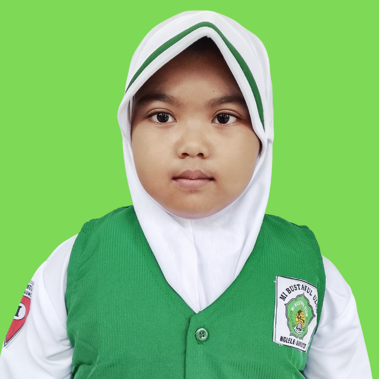 Foto SHANUM SHIRLY ALNAIRA